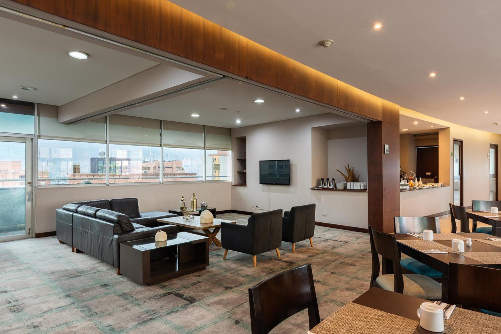 Estelar Apartamentos Medellin Ngoại thất bức ảnh