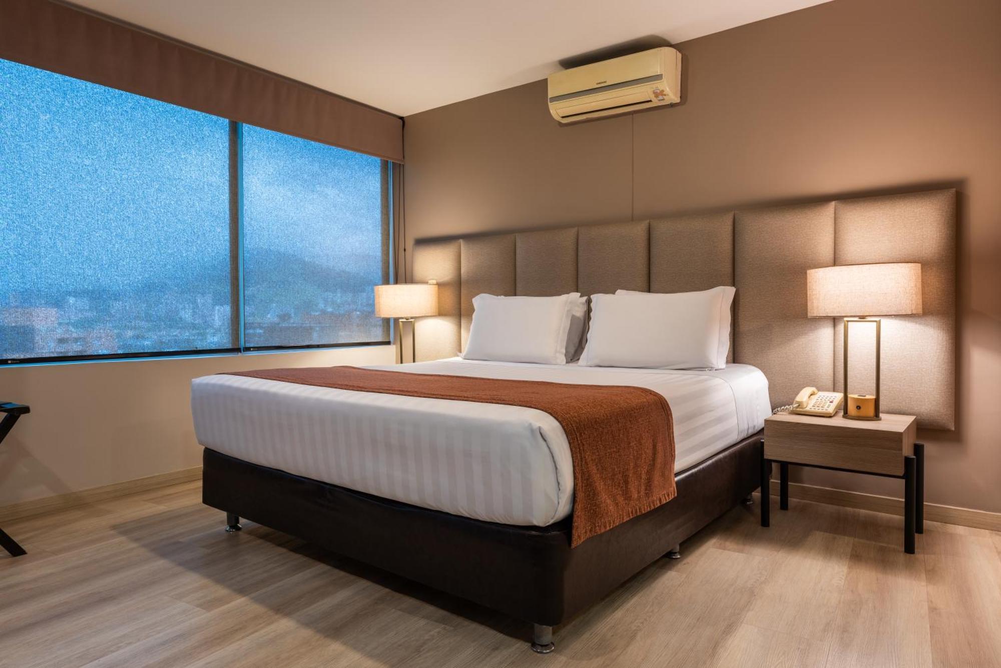 Estelar Apartamentos Medellin Ngoại thất bức ảnh